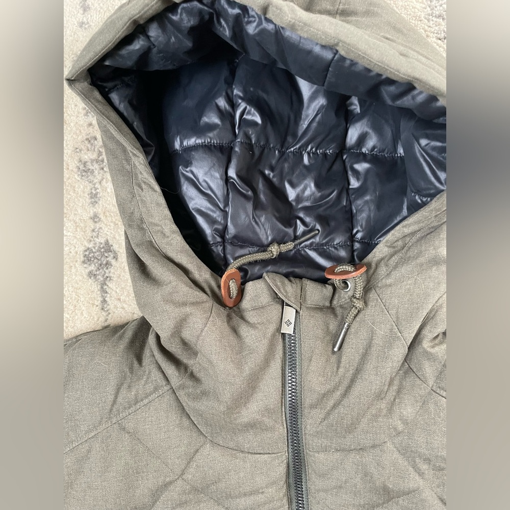 Columbia Puffer Ski Snowboard Jacket - Picture 6 of 6